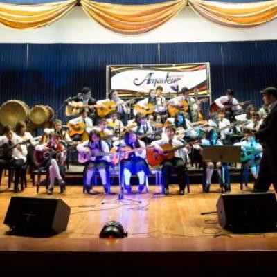 Recital de Guitarras y Vientos de la E.M Amadeus.