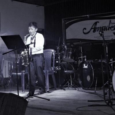 Solista en saxofón de la E.M Amadeus.
