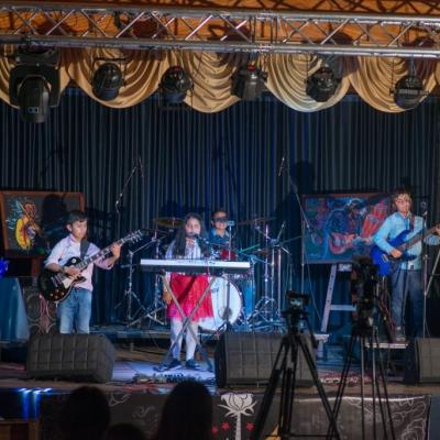 Banda Black Rose