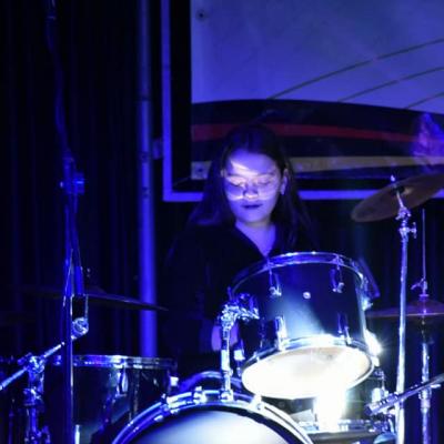 Estudiante de Batería y Percusión Latina de la E.M Amadeus.
