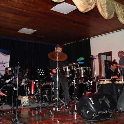 Integrantes taller de Batería y Percusión Latina. E.M Amadeus