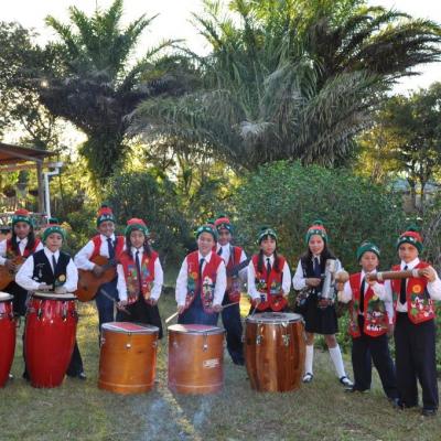 Grupo de Percusión E.M Amadeus en Grabación de video de Navidad.