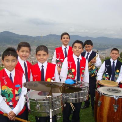 Grupo de Percusión y vientos E.M Amadeus. Año 2010