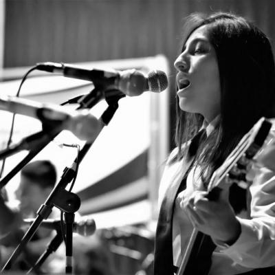 Solista vocal E.M Amadeus. Angie Puerres
