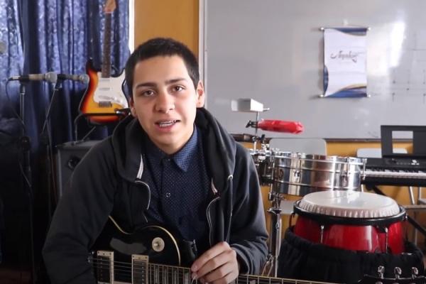 JUAN JOSE GARCIA INSUASTY. ESTUDIANTE GUITARRA ELÉCTRICA