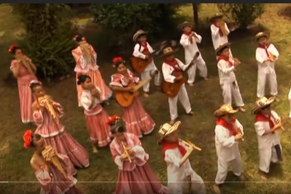 LA CUMBIA DEL NIÑO – CASCABEL